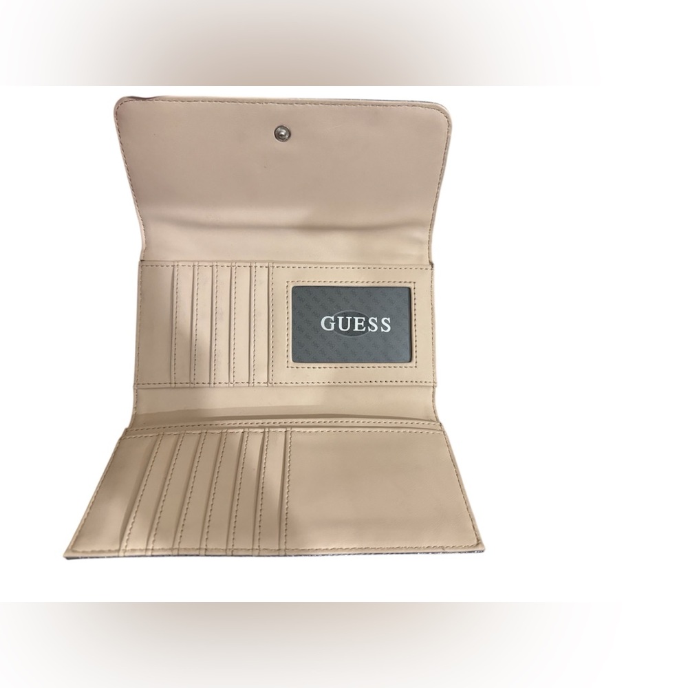 GUESS Metallic Silver Wallet - Picture 3 of 3